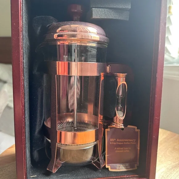 Starbucks anniversary press